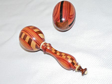 2 alte Holz Intarsien Ei &