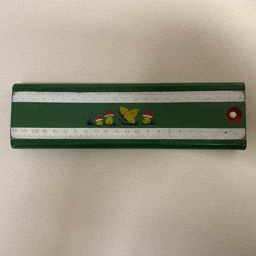 Altes bleistiftmäppchen aus - altes,